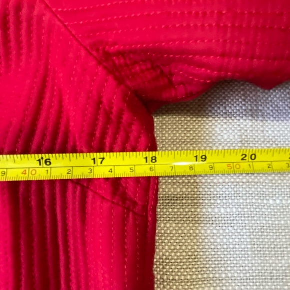 Coldwater Creek Bright Red Silk Blend Tie Back Holiday Light Jacket- Sz-10 - Picture 13 of 16